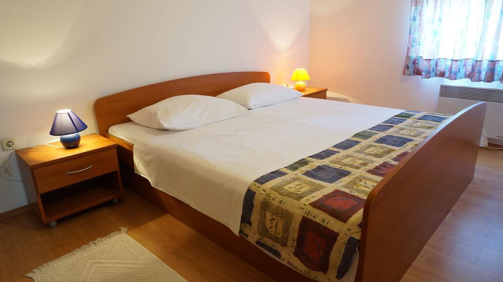 Apartments Sandra Sukosan Room photo